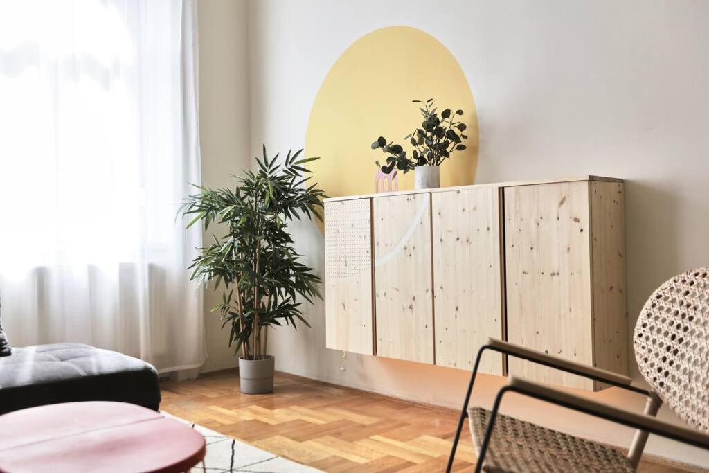 Unwind In Style W Sauna Dsgn 2Br Home Budapeszt Zewnętrze zdjęcie