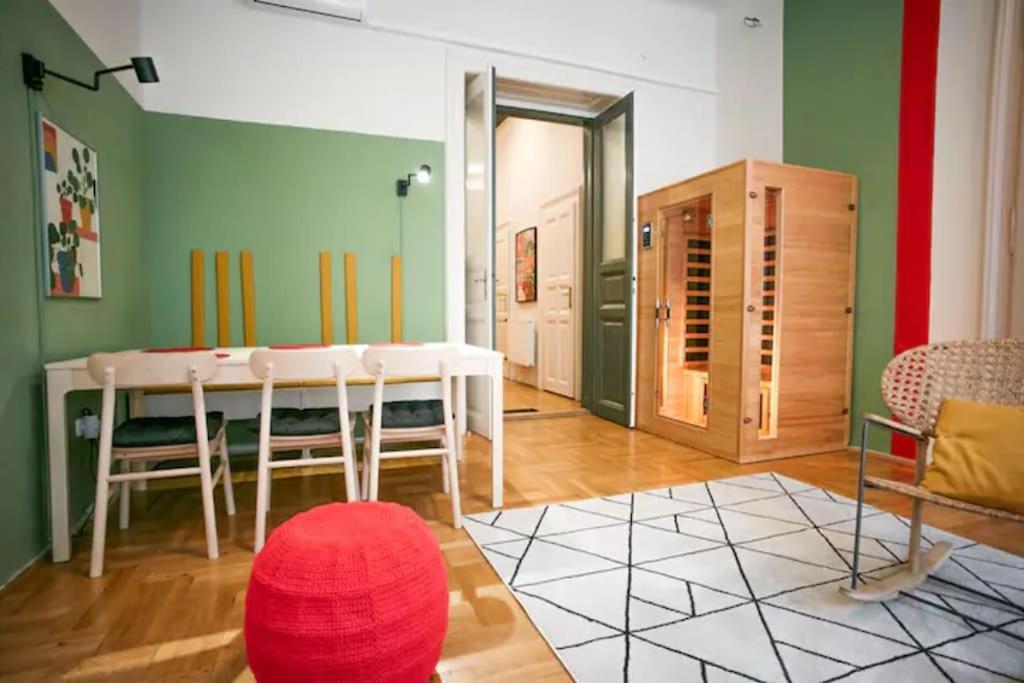 Unwind In Style W Sauna Dsgn 2Br Home Budapeszt Zewnętrze zdjęcie
