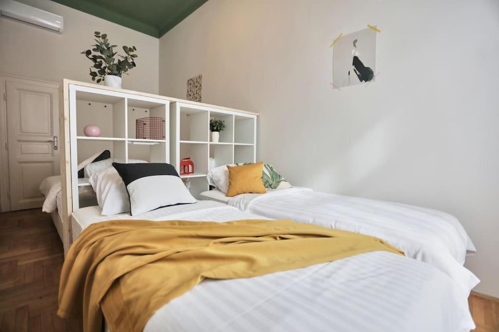 Unwind In Style W Sauna Dsgn 2Br Home Budapeszt Zewnętrze zdjęcie