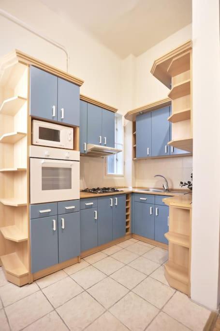 Unwind In Style W Sauna Dsgn 2Br Home Budapeszt Zewnętrze zdjęcie
