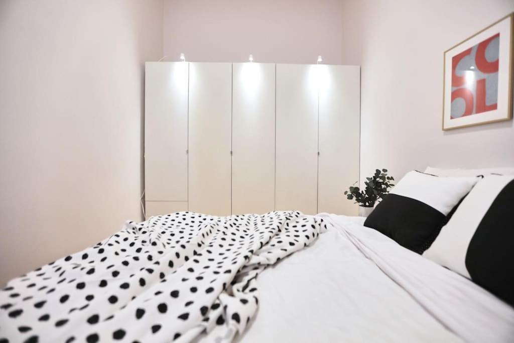 Unwind In Style W Sauna Dsgn 2Br Home Budapeszt Zewnętrze zdjęcie