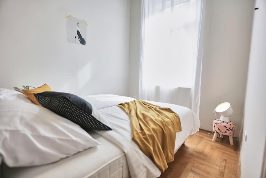 Unwind In Style W Sauna Dsgn 2Br Home Budapeszt Zewnętrze zdjęcie