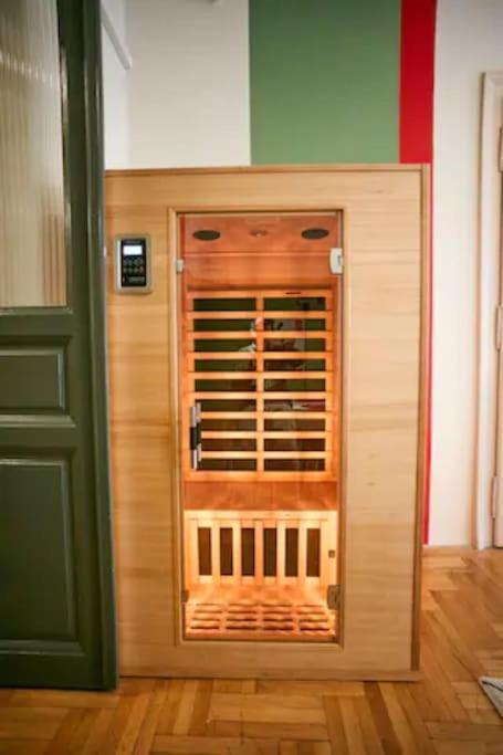 Unwind In Style W Sauna Dsgn 2Br Home Budapeszt Zewnętrze zdjęcie