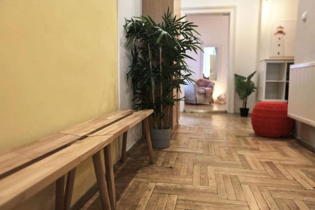 Unwind In Style W Sauna Dsgn 2Br Home Budapeszt Zewnętrze zdjęcie